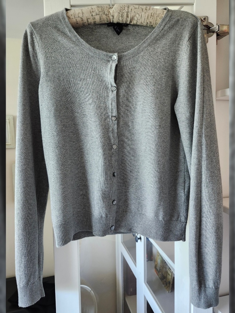 100% cotton women's gray H&M cardigan